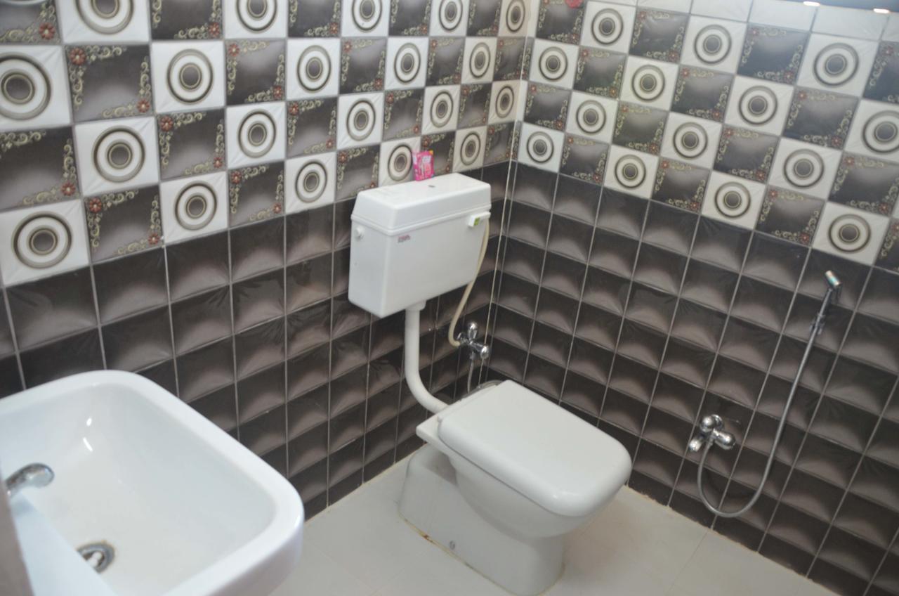 Hotel Pyara Palace Gaja Pokój zdjęcie